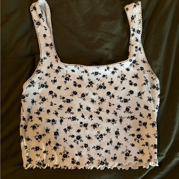 Forever 21 Tops - White Floral Tank Top